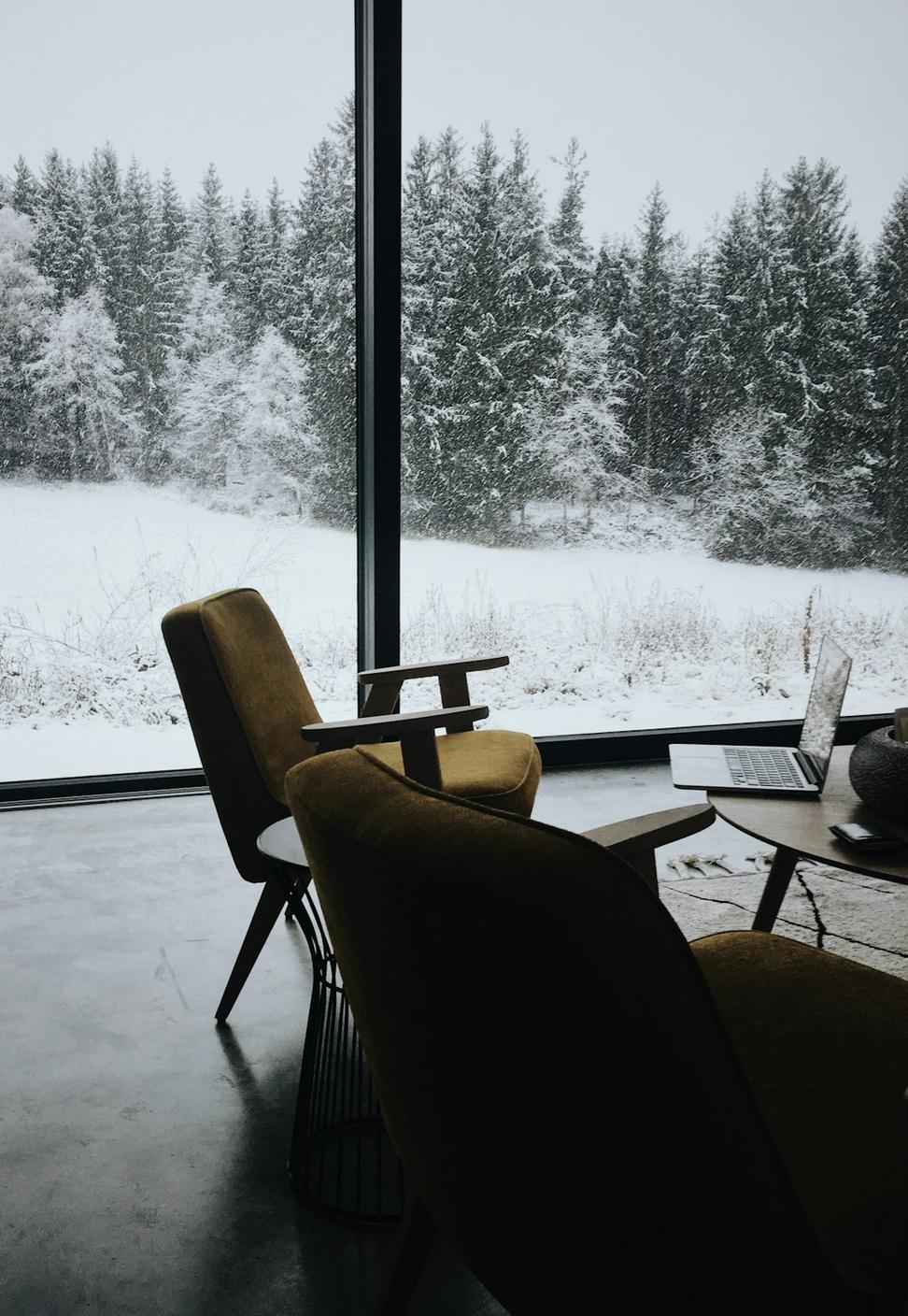 Yellowknife Business Centre